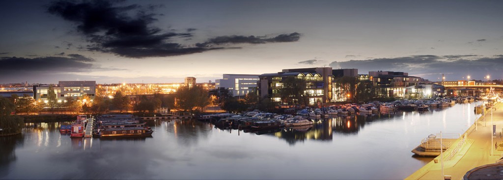 institution_full_594__brayford_campus_panorama_shot_evening_uni_lincoln